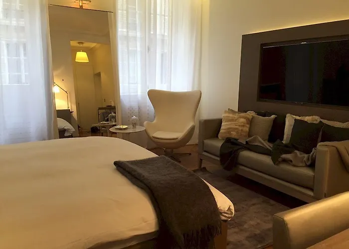 Apartment Cirque Deluxe Paris